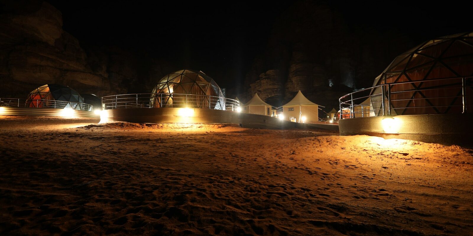 Overnight Desert Safari Camp