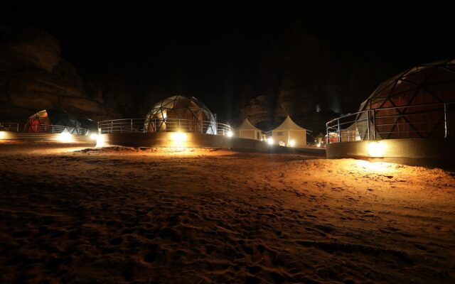 Overnight Desert Safari Camp