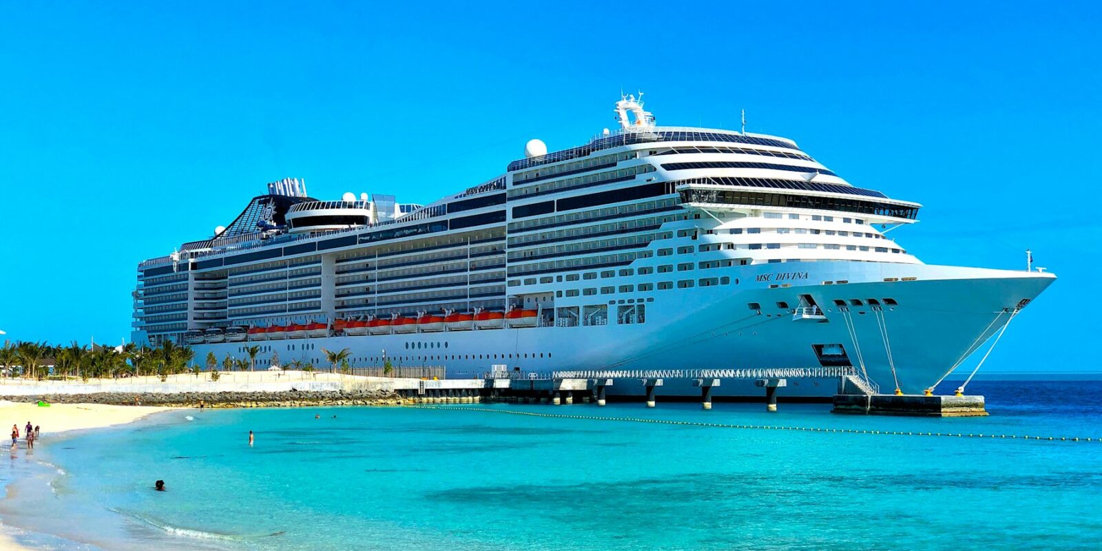 Arabian Gulf Cruise 7 Nights from Dubai